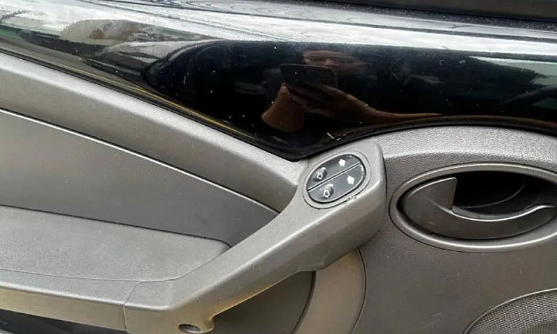 Ford Ka 1.0 Tecno 8V...