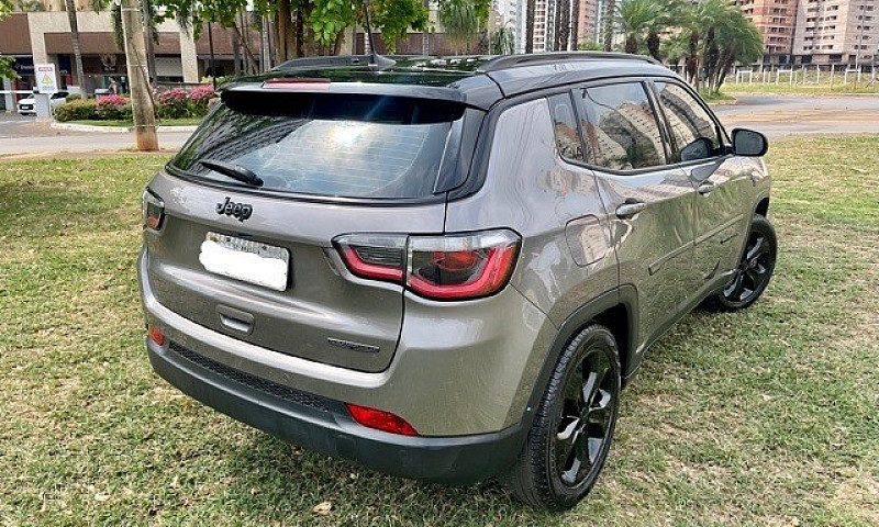 Jeep Compass Night E...