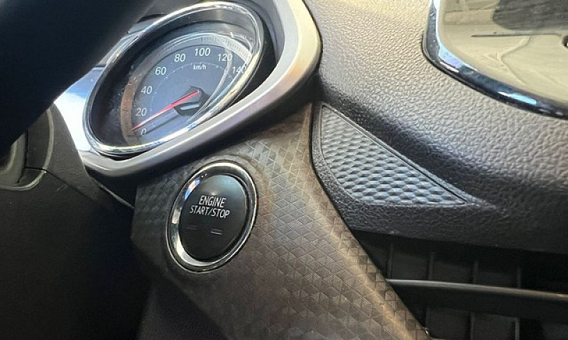Chevrolet Onix Sedan...