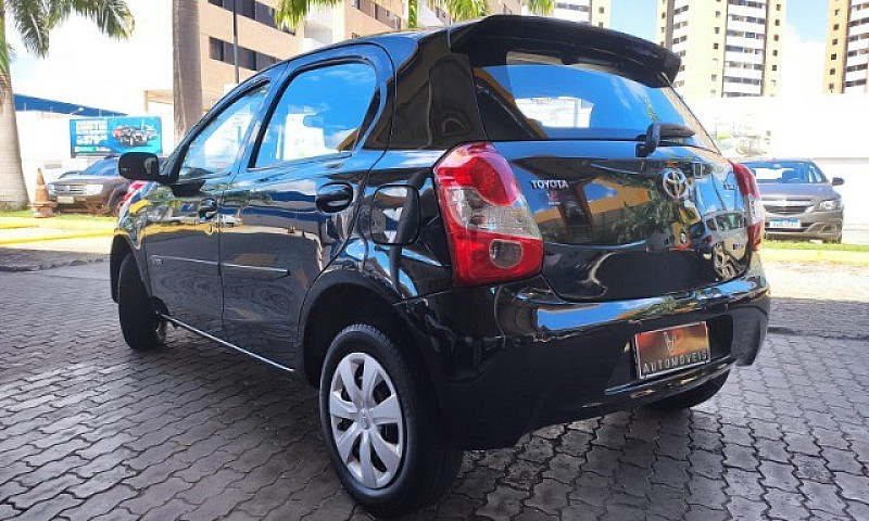 Toyota Etios Xs 1.3 ...