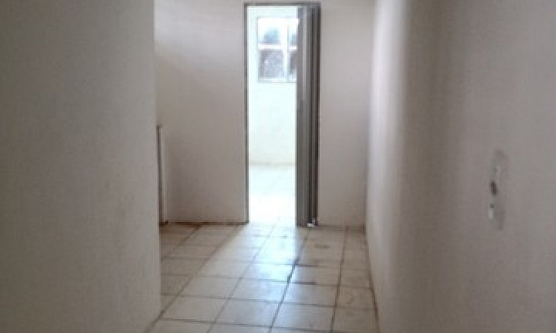 Aluga-Se Apt. 1 Anda...