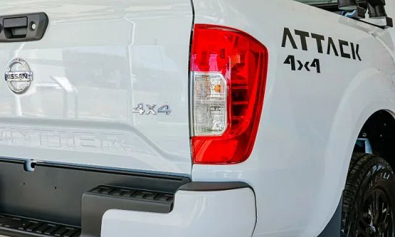Nissan Frontier Atta...