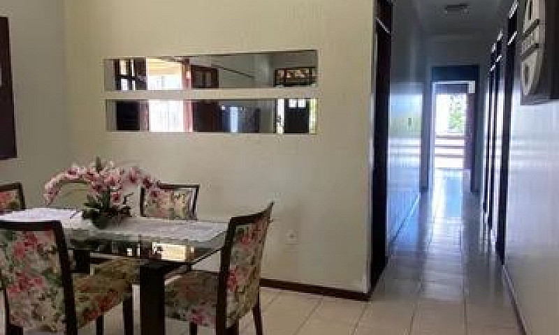 Casa Térrea Com 250M...