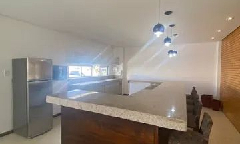 Apartamento De 3/4 E...