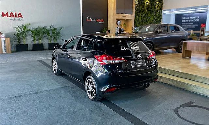 Yaris Xl 1.5 At De Ú...