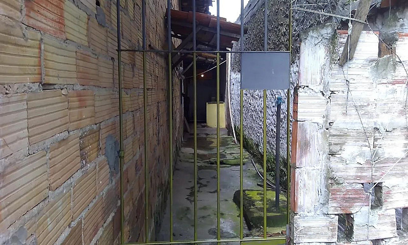Casa No Bairro Casta...