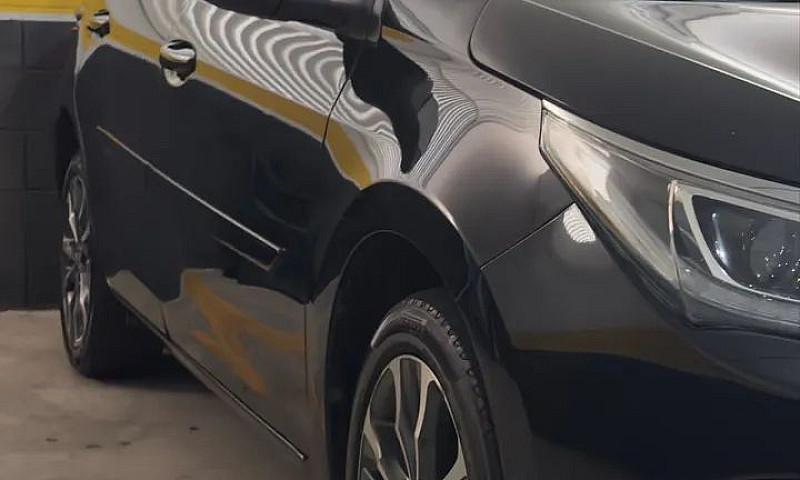 Toyota Corolla Altis...