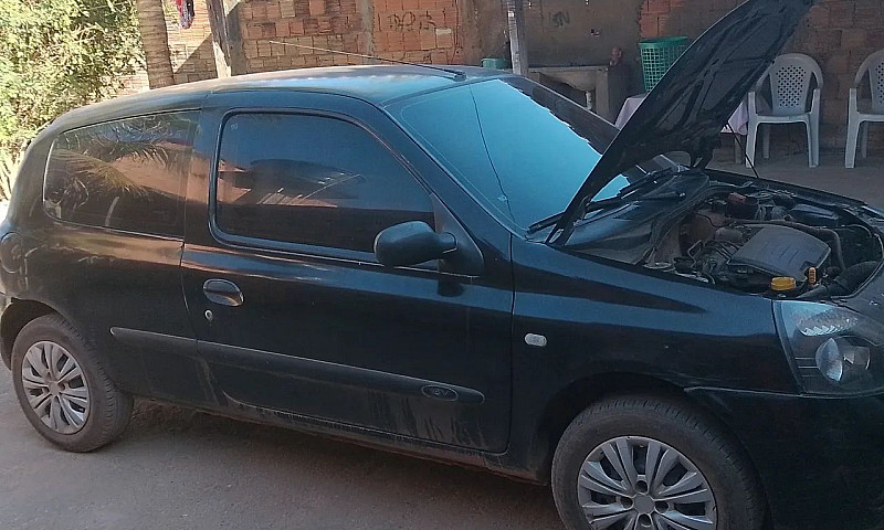 Renault Clio Hi-Flex...