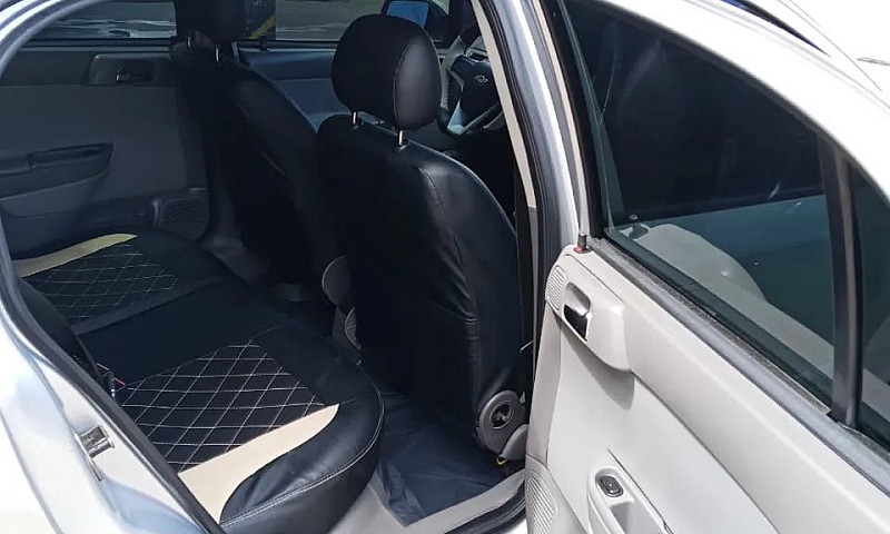 Chevrolet Astra 2.0 ...