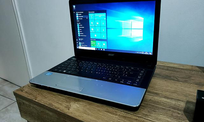 Notebook Acer I3...