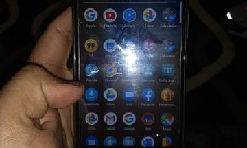 Moto E4 Plus...