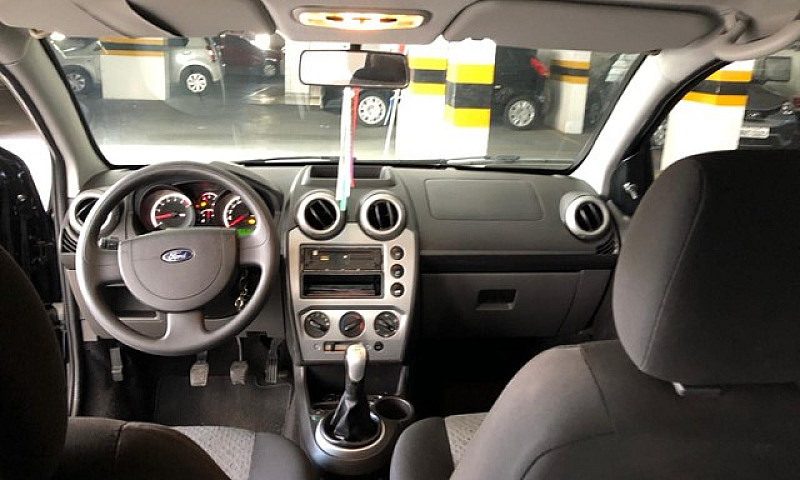 Fiesta Hatch 1.6 Fle...
