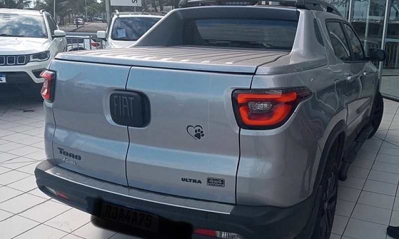 Fiat Toro Ultra 2022...