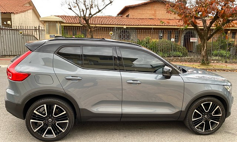 Xc40 T-5 R-Design Sp...