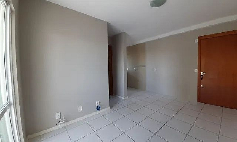 Apartamento Ótima Lo...