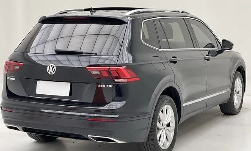 Volkswagen Tiguan Ti...