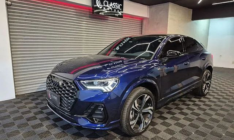Audi Q3 Spb Perf.bla...