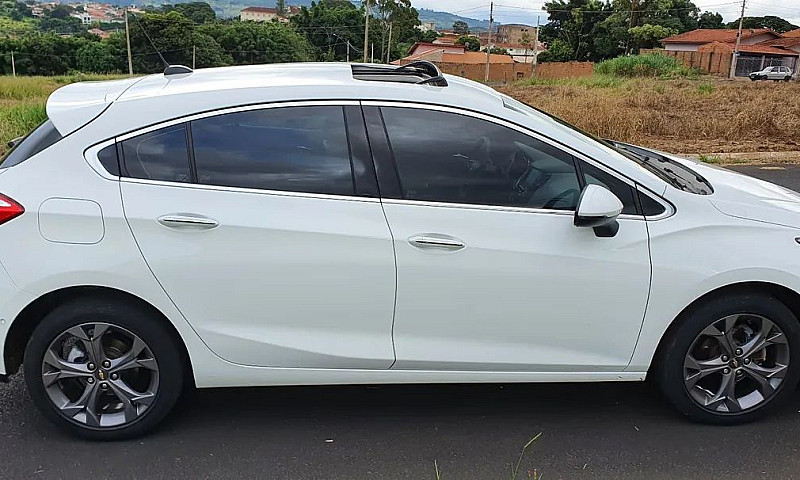 Cruze Sport Hatch Lt...