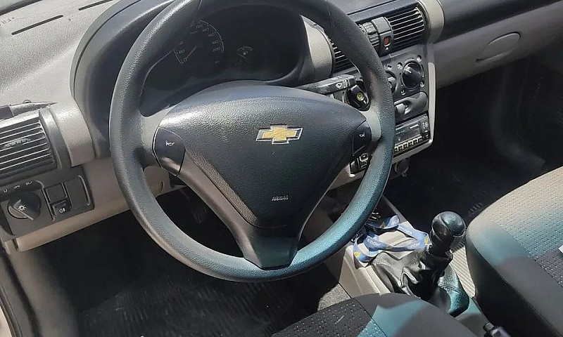 Chevrolet Classic Li...