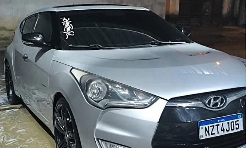 Hyundai Veloster 1.6...