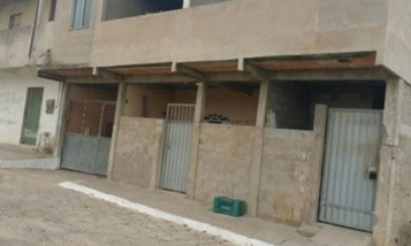 Vende-Se Casa Em San...