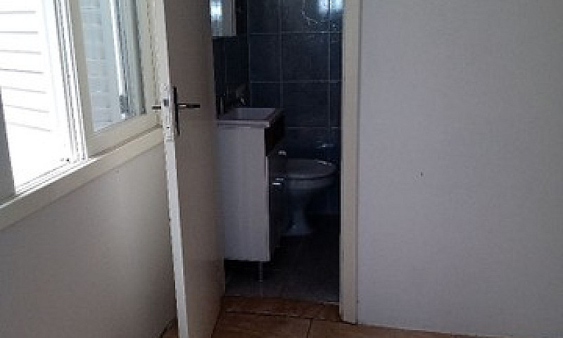 Belo Um Dormitorio!!...