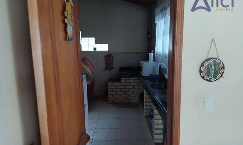 Casa 220M²  3 Quarto...