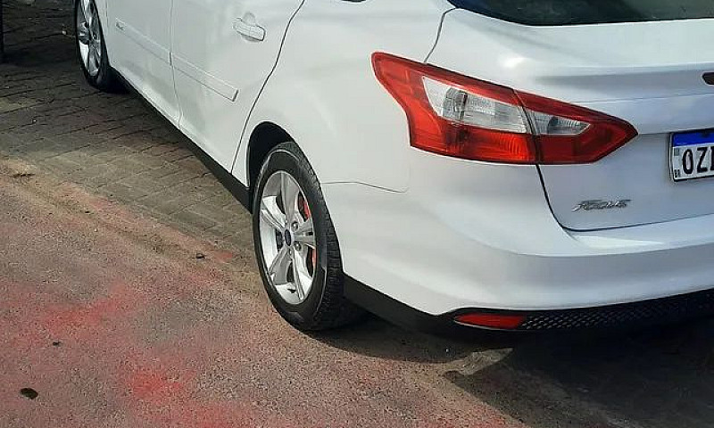 Ford Focus 1.6 Ano 2...