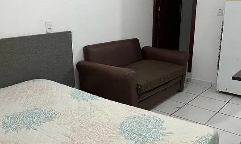 Alugo Kitnet Mobilia...