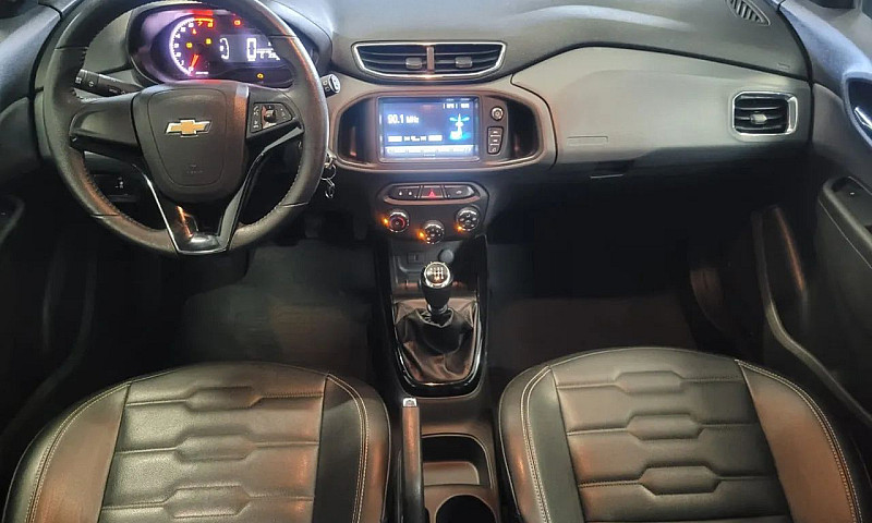 Chevrolet Onix Hatch...