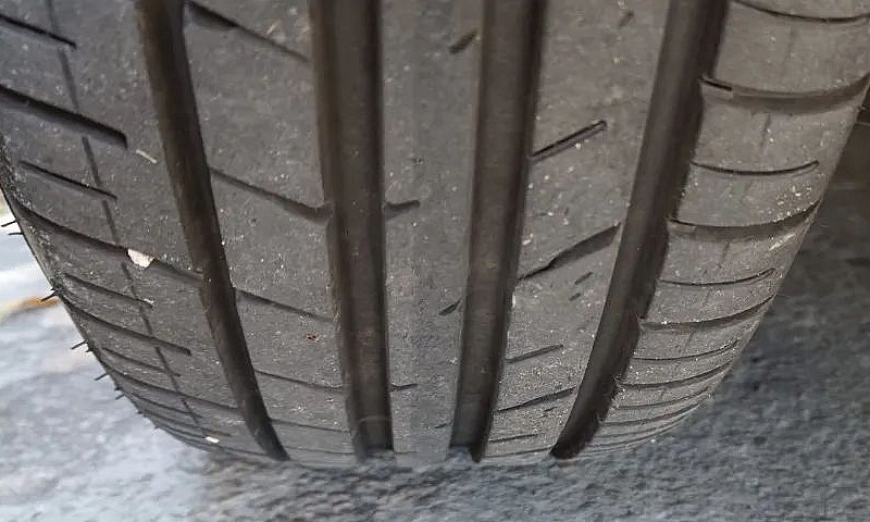 Toyota Corolla Field...