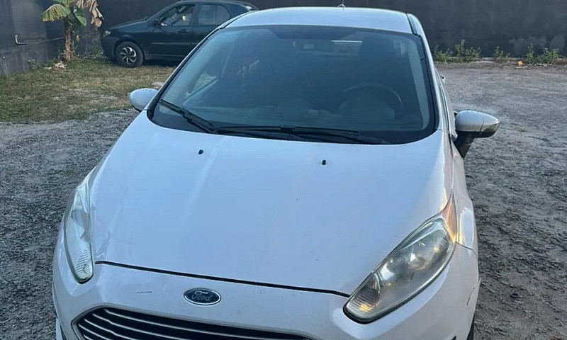 Ford Fiesta Sedan Se...