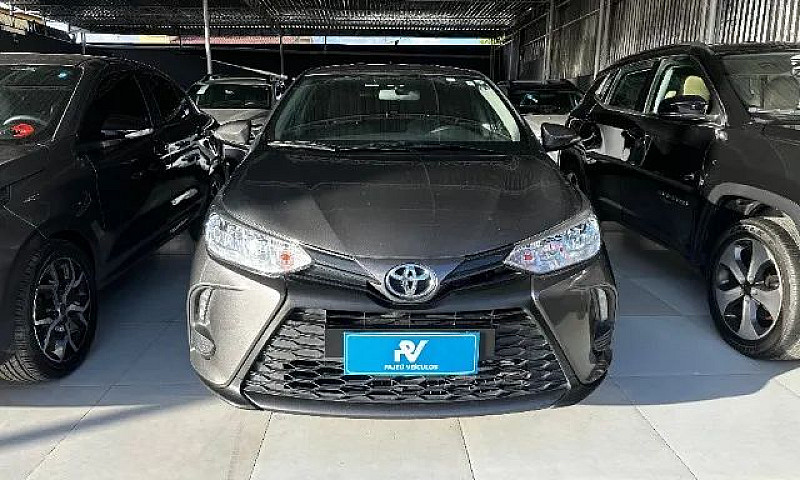 Toyota Yaris Xl Seda...