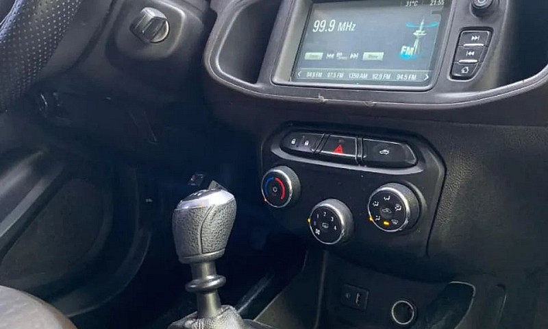 Chevrolet Prisma Sed...