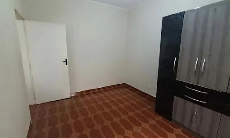 Casa Com 3 Dormitóri...