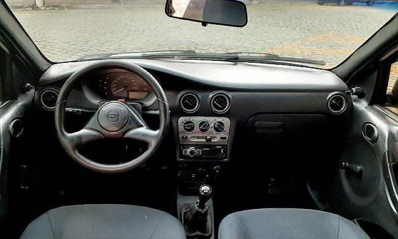 Chevrolet Celta 1.0 ...