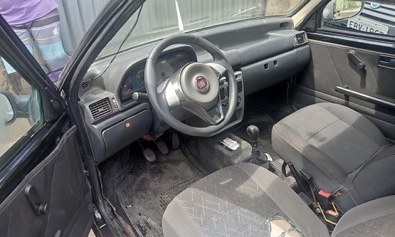 Vende Se Uno 2011...