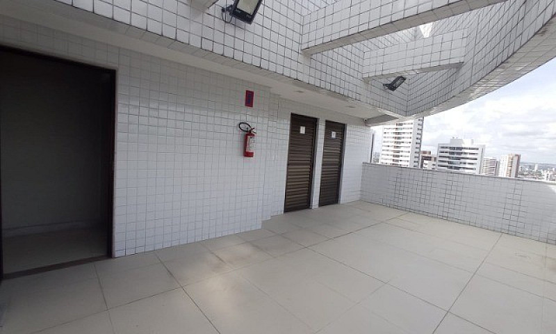 (Rcr) Studio Thaiza ...