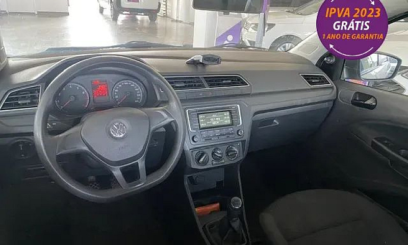 Volkswagen Voyage 1....