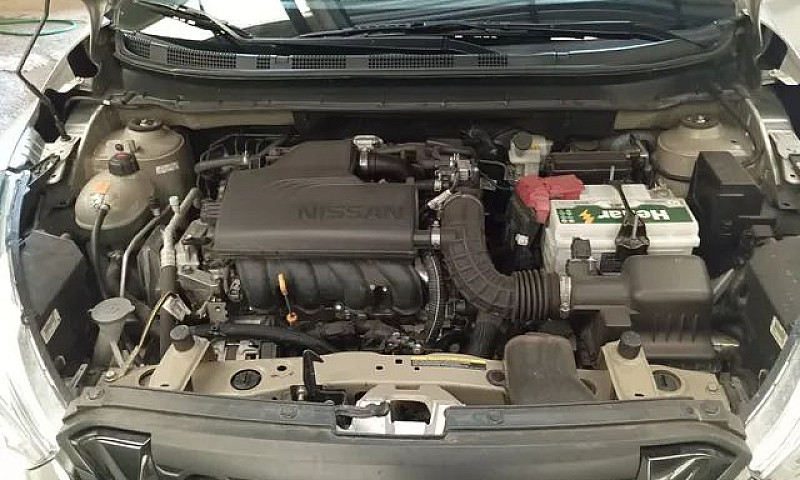 Vendo Carro Nissan K...