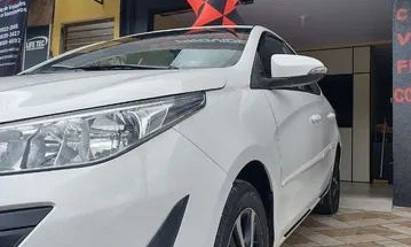 Yaris Xs Sedã(2019)A...