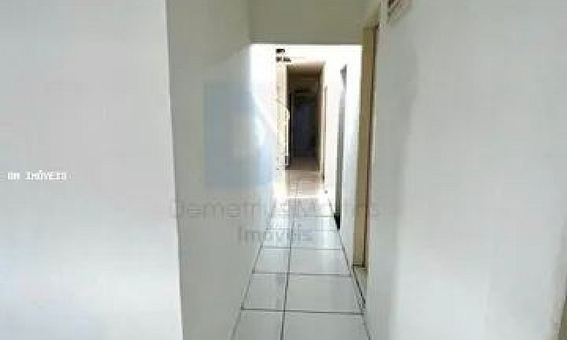 Casa Para Locação Em...