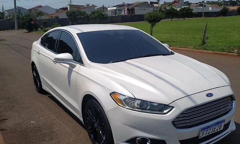 Ford Fusion Titanium...