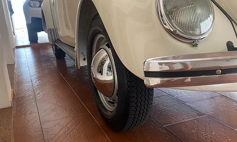 Volkswagen Fusca 130...