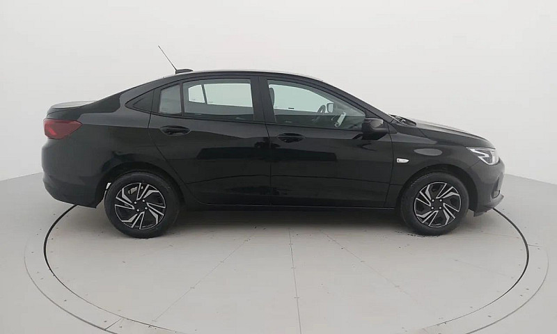 Chevrolet Onix Plus ...