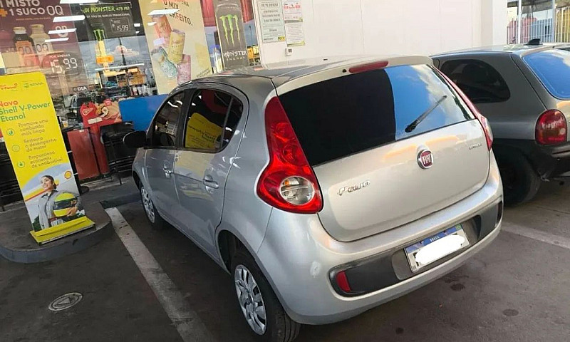 Fiat Palio Attractiv...