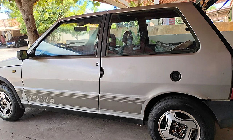 Fiat Uno 1.6R Mpi / ...