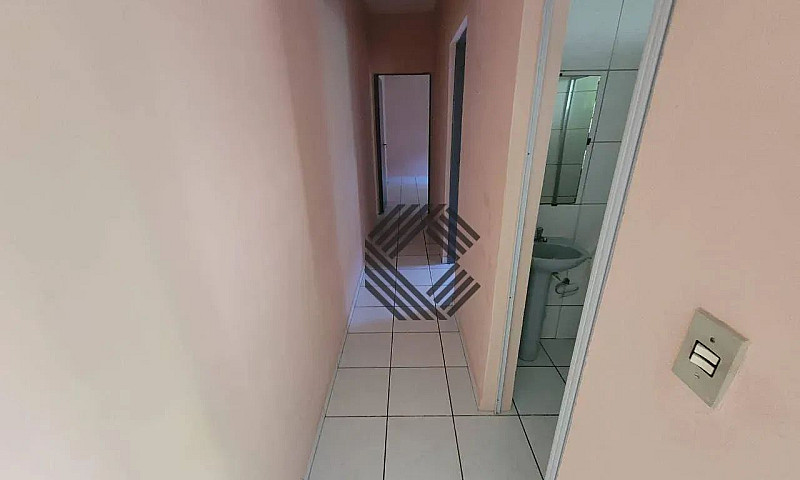 Casa Com 2 Dormitóri...