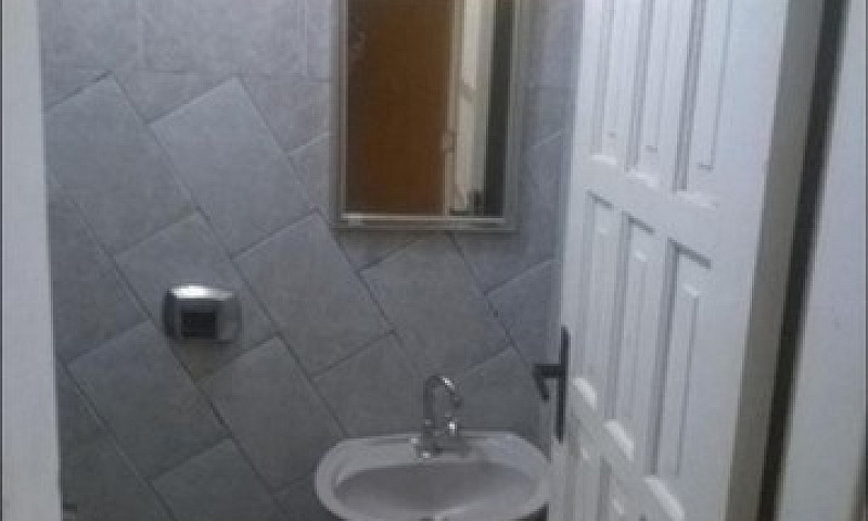 Vende-Se Casa Em San...