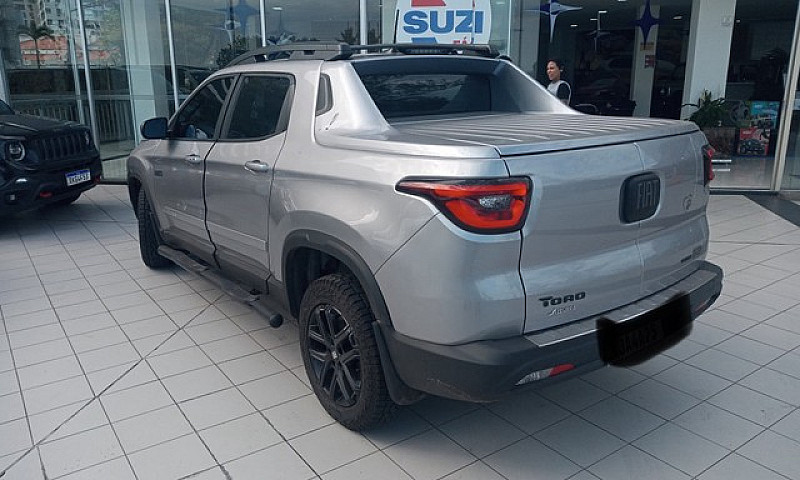 Fiat Toro Ultra 2022...